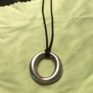 Tiffany & Co Elsa Peretti Sevillana O Pendant